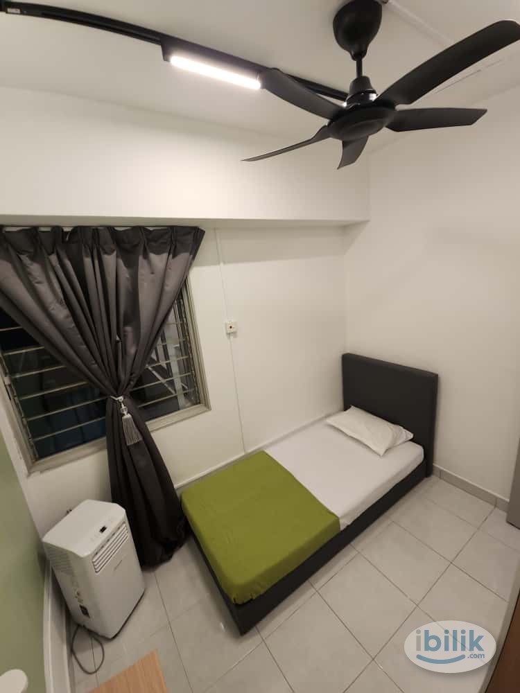 ***LRT USJ 21, Mall access, Fully Furnished, Utilities covered, Cozy Female Single Room at Main Place Residence Subang J - Image 2