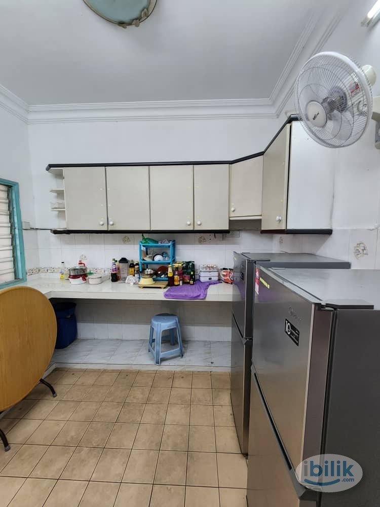 📣2ND MONTH RENTAL FREE📣 GET EARLY BIRD OFFER 🔊Furnished Female Unit Room for Rent at SS2 - Image 3