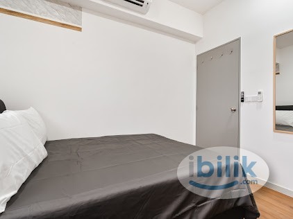 Exclusive Fully Furnished Private Medium Room, Walking Distance LRT MRT - Image 3