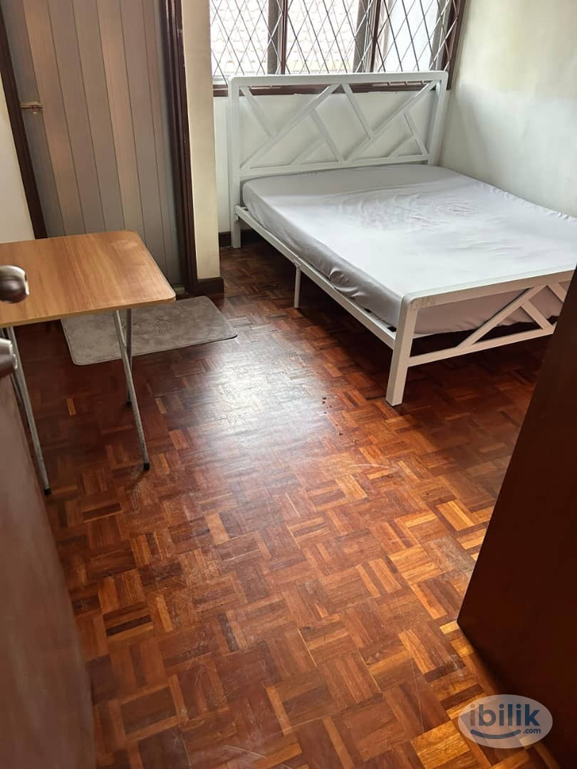 Free 1 Months Rental 🏡Near LRT Taman Kelana Walking🚶‍➡️🎈Fully Furnished,Megah Rise Mall🌟 - Image 1