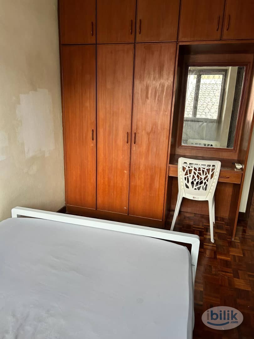 Free 1 Months Rental 🏡Near LRT Taman Kelana Walking🚶‍➡️🎈Fully Furnished,Megah Rise Mall🌟 - Image 3