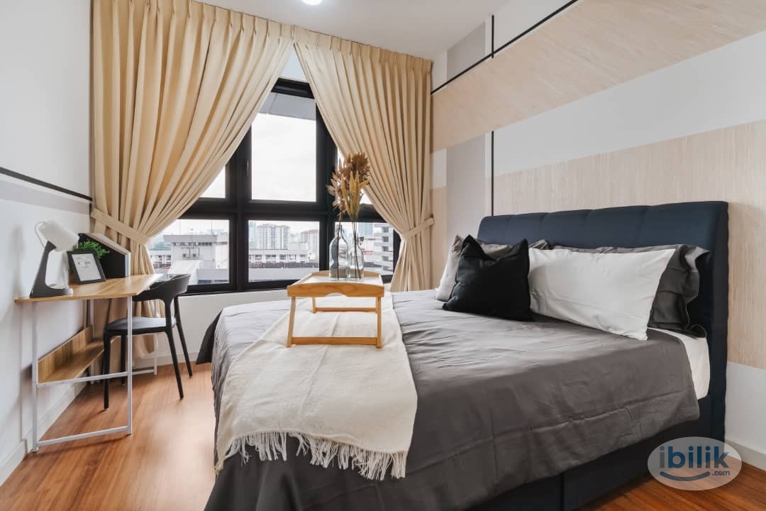 Master Room at M Vertica KL City Residences, Cheras - Image 1