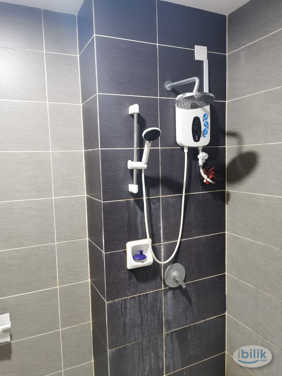 Single Room at The Henge, Kepong - Image 2