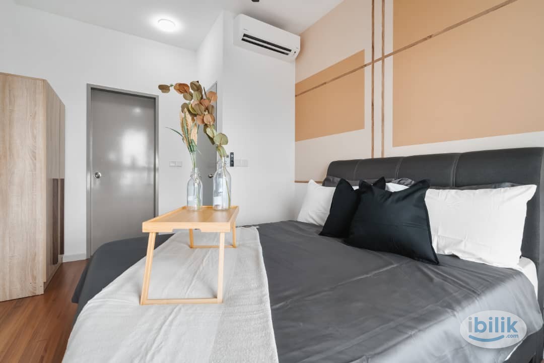 Master Room at M Vertica KL City Residences, Cheras - Image 2