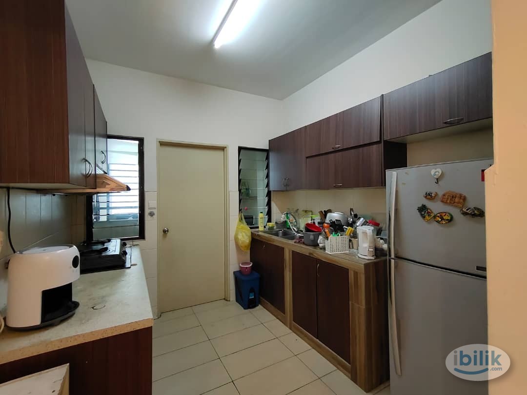 Mediun Room at Savanna 1, Bukit Jalil - Image 2