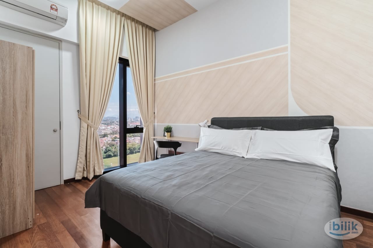 Middle Room at The Sapphire Paradigm, Kelana Jaya - Image 1