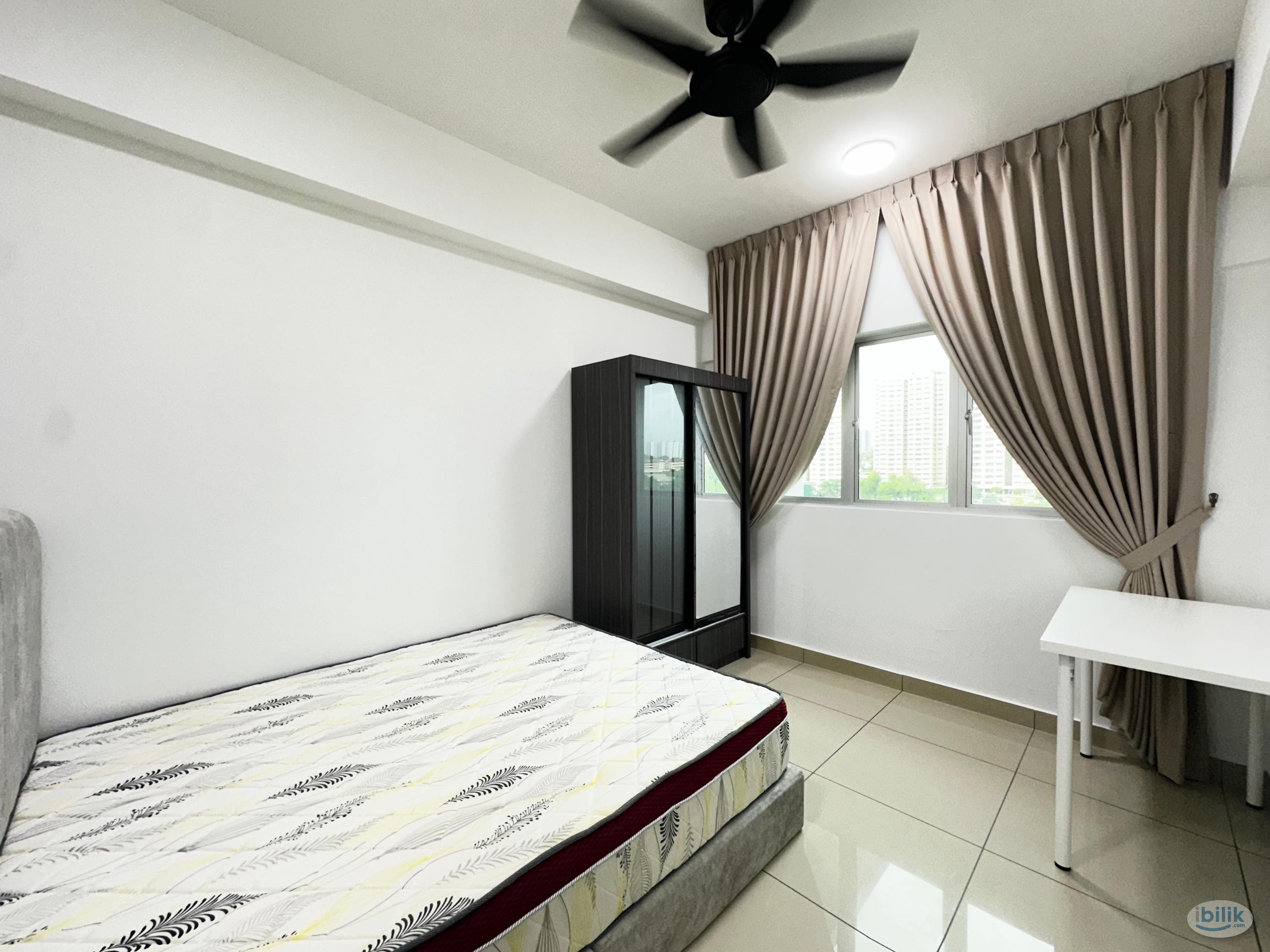 Middle Room at Kiara Residence 2, Bukit Jalil - Image 1