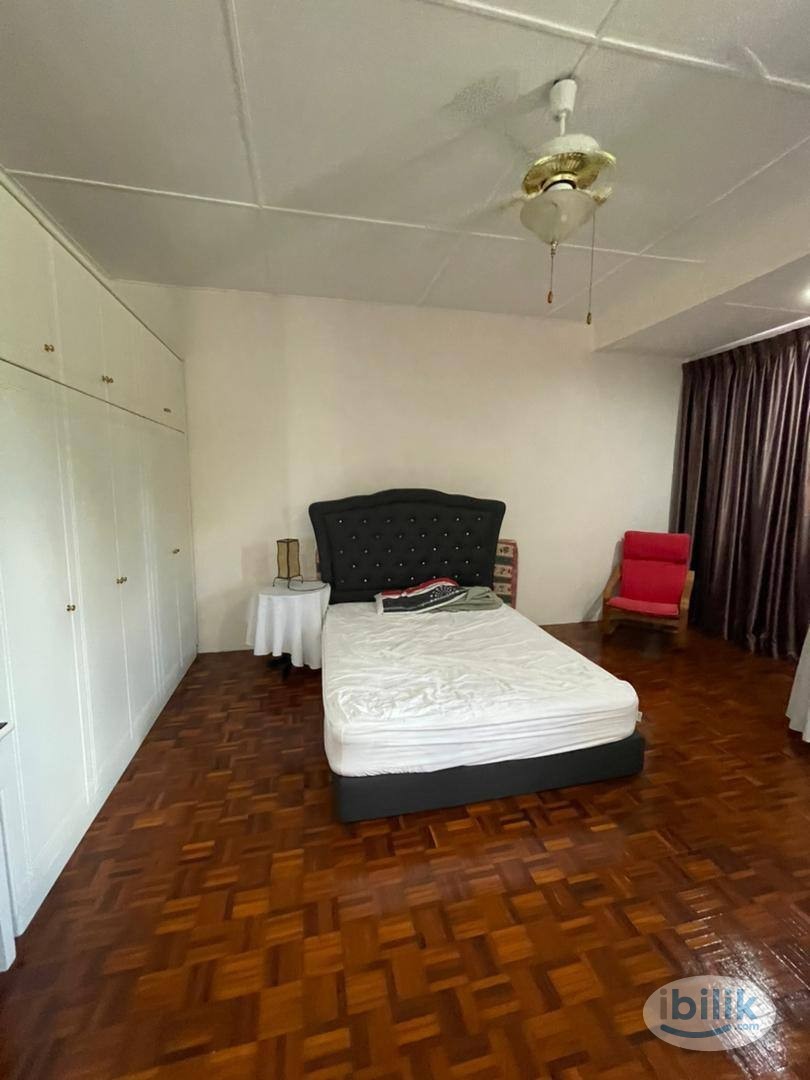 Master Bedroom of 2-Storey Corner Terrace House - Image 1