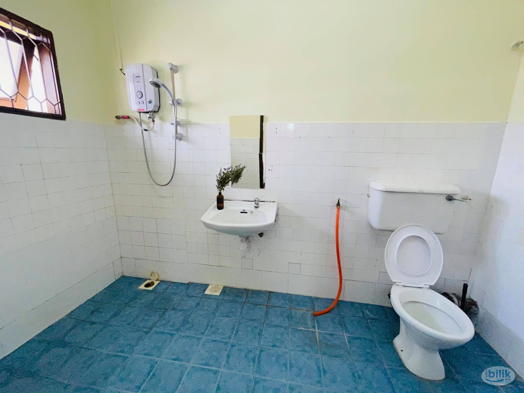 ✨Private Balcony✨ Cozy MAster AC Room for Rent @ SS2, Petaling Jaya ✨ - Image 2
