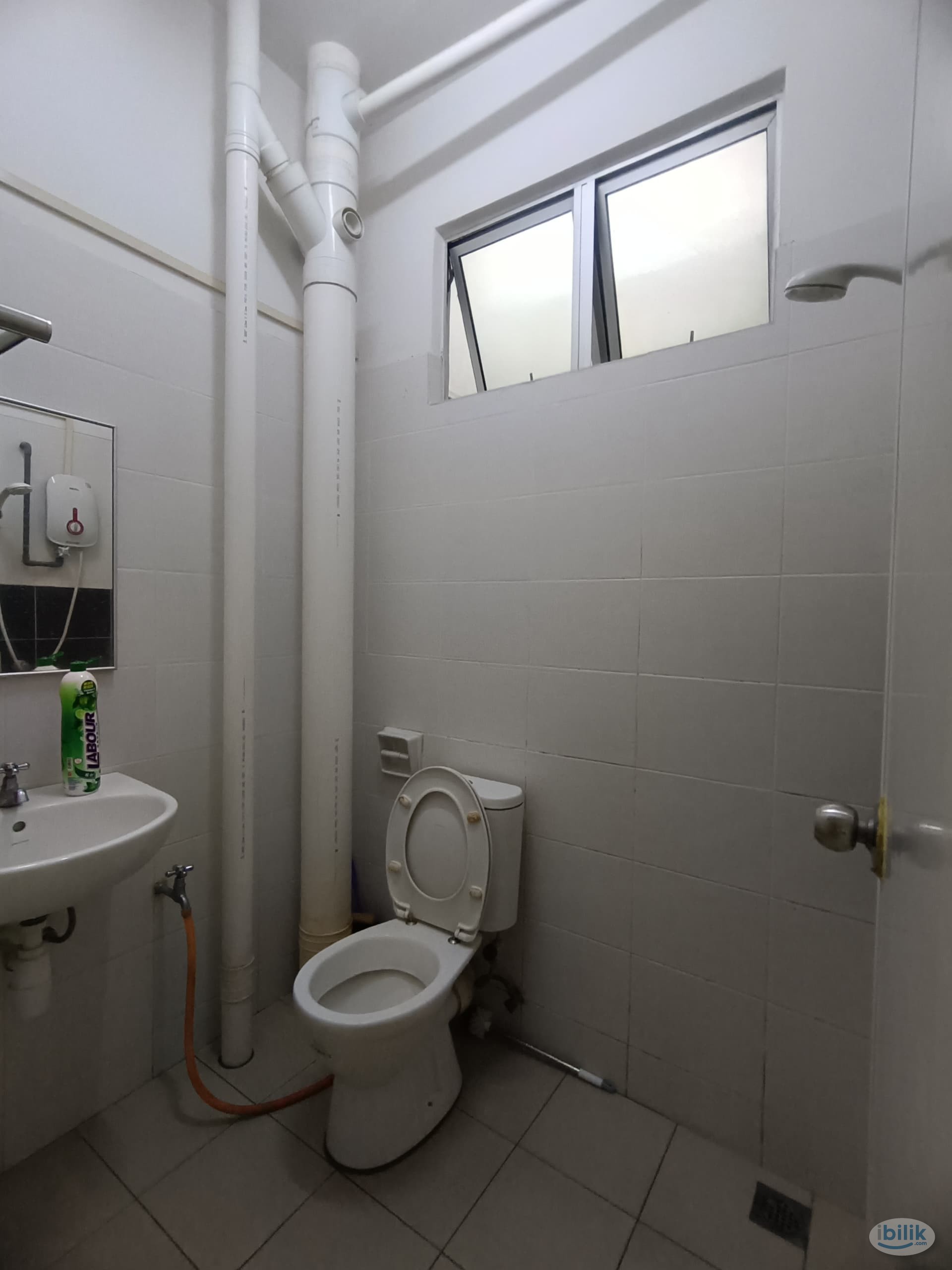 Single Room at Idaman Iris, Sungai Ara - Image 3