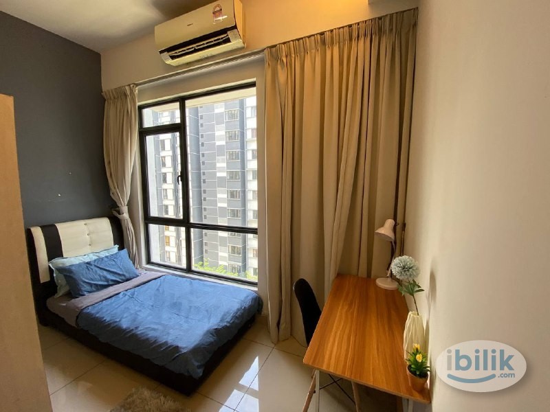 Sharing Room For FEMALE, Free wifi + Free water , Utropolis , UOW - Image 2