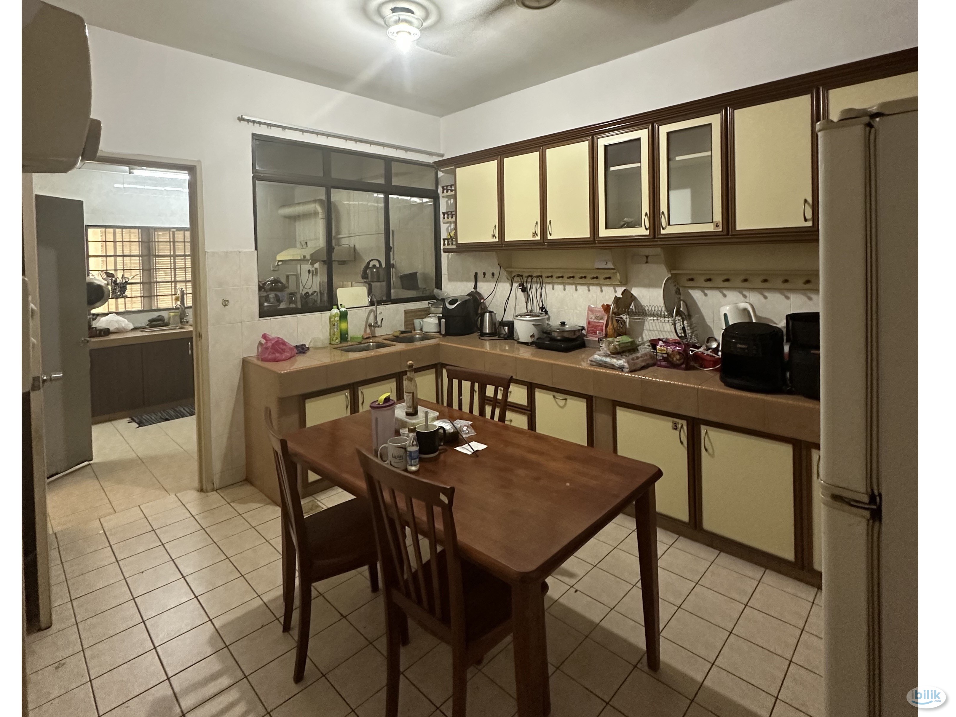 ☀️🌵 MIDDLE ROOM WITH ATTACHED TOILET IN BU 11 🌵☀️ MOVE IN IMMEDIATELY WITH ZERO DEPOSIT 😱 - Image 3