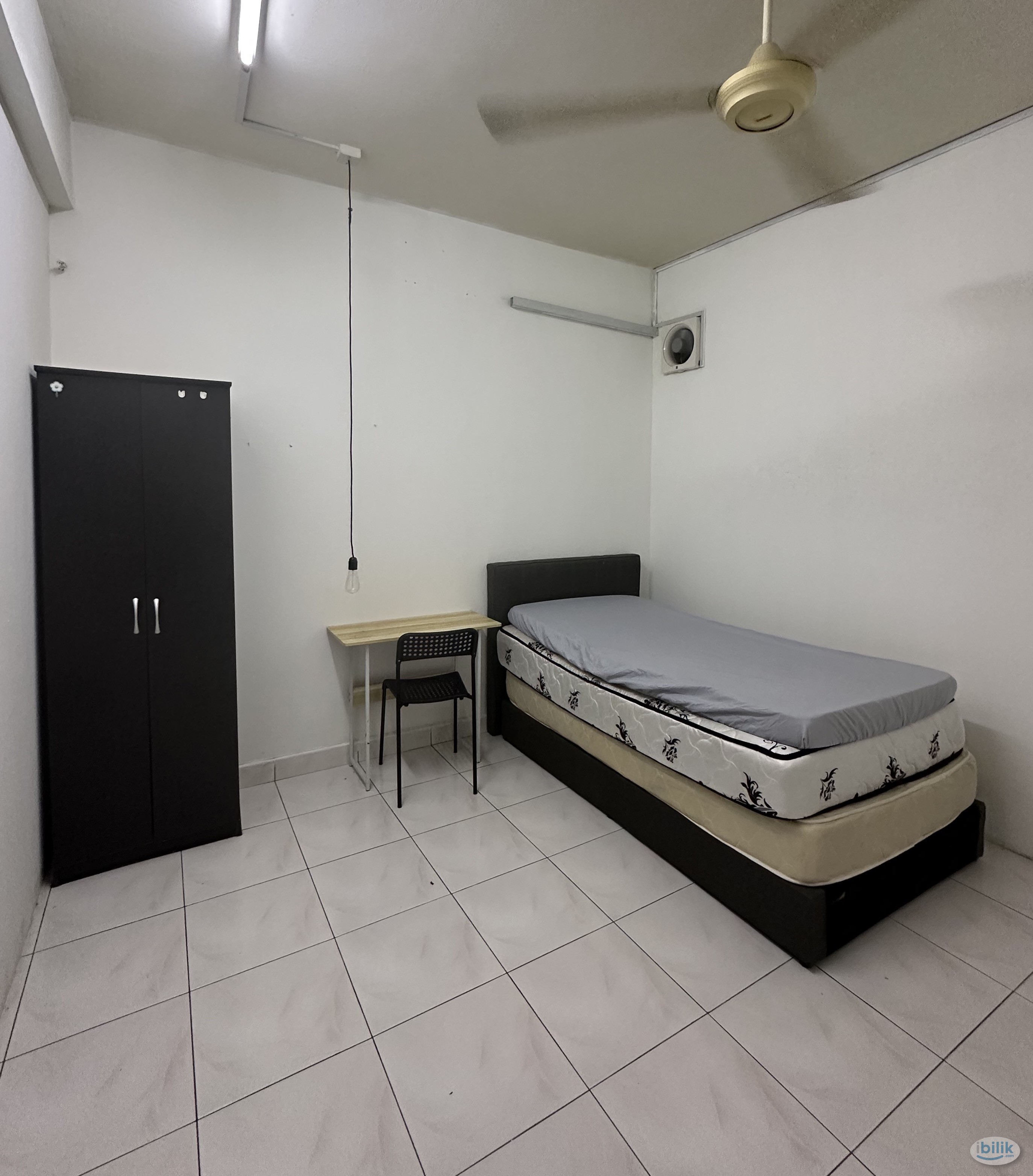 🌵☀️ FEMALE UNIT IN BANDAR UTAMA🌵☀️ MOVE IN IMMEDIATELY WITH ZERO DEPOSIT 🙋🏻‍♀️ - Image 1