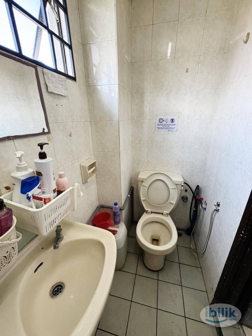Single Room at Bandar Utama, Petaling Jaya - Image 3