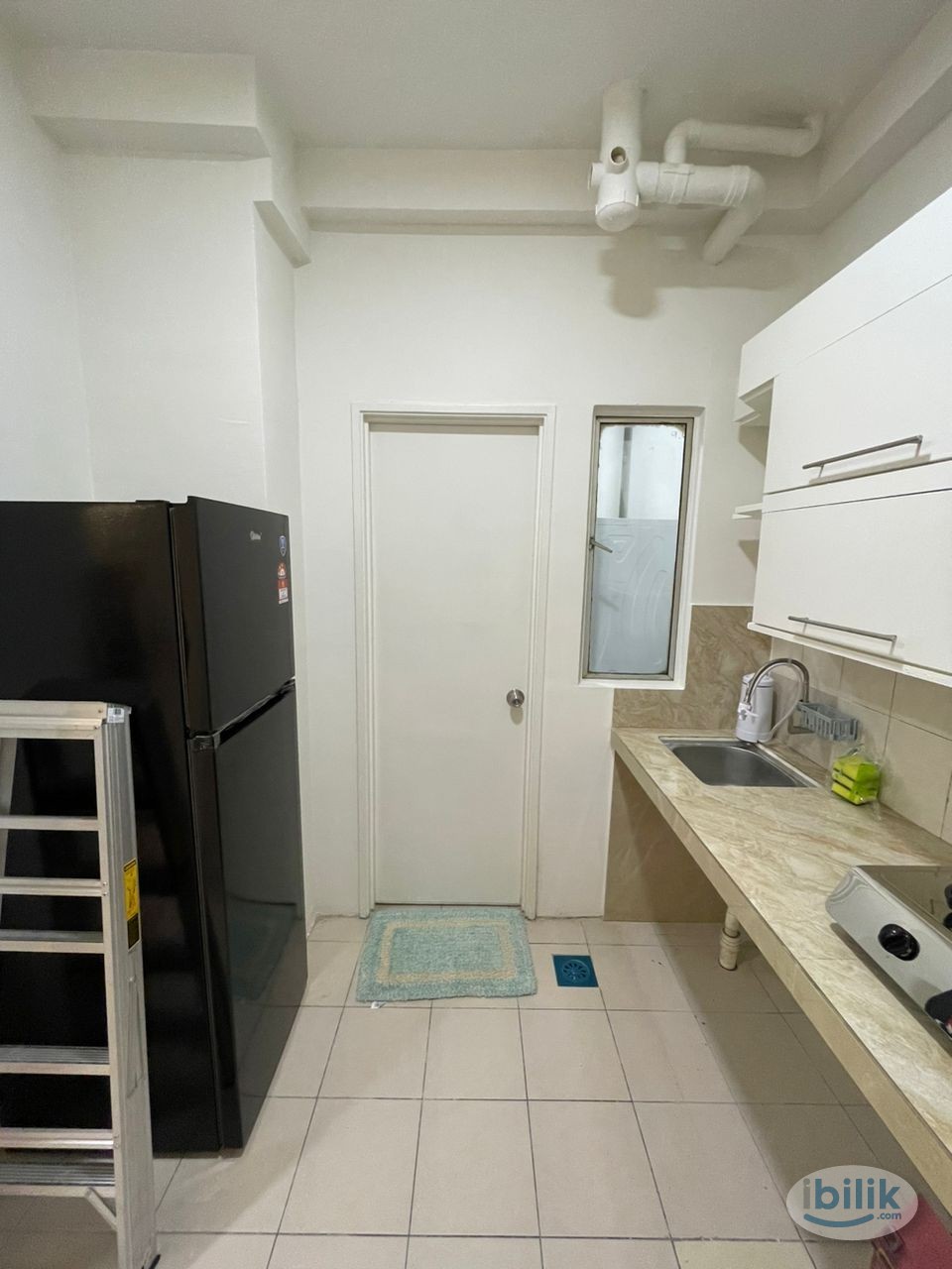 Female Unit - Medium Room at Casa Subang, 1 mins walk to brt station - Image 3