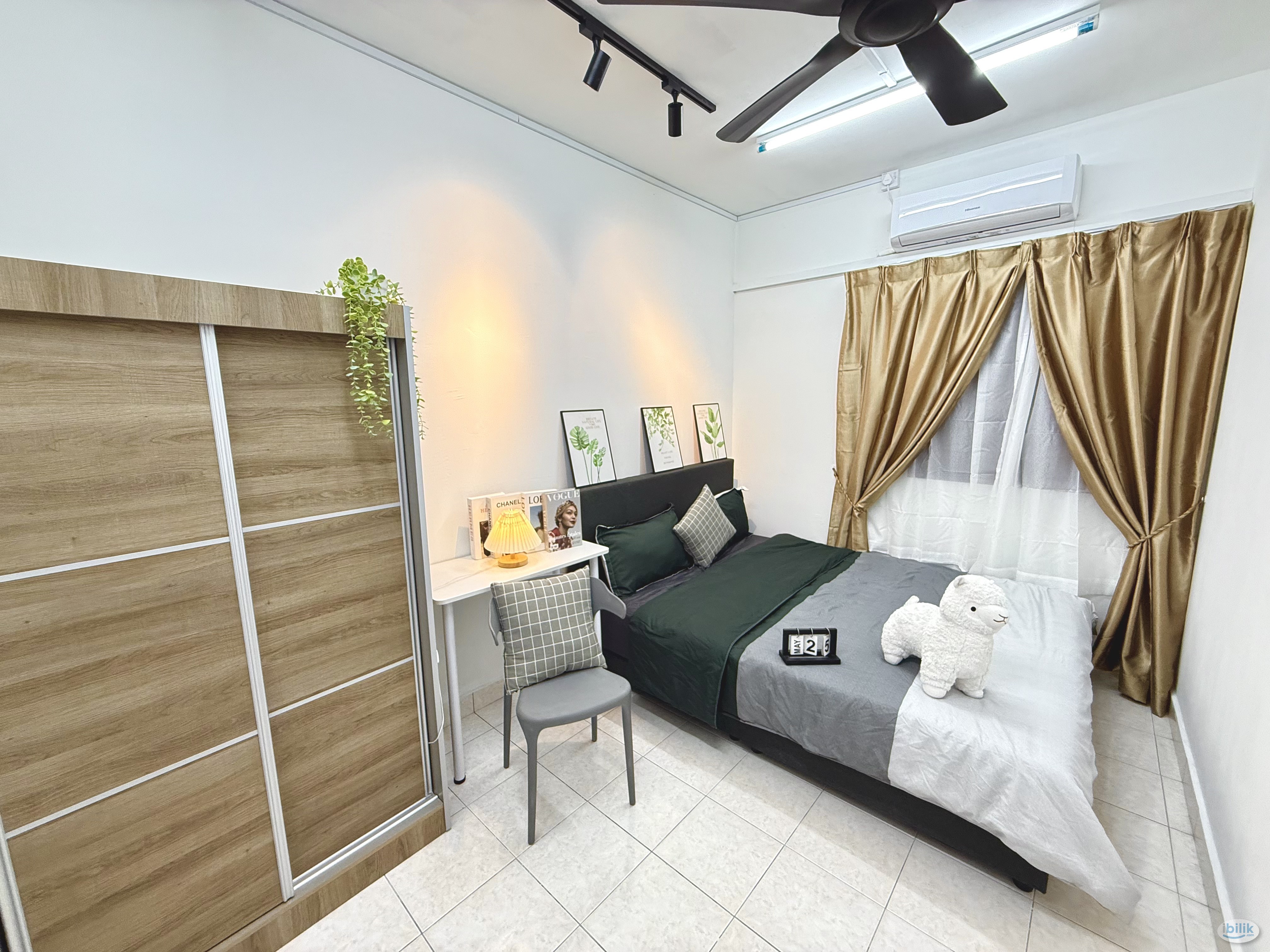 Middle Room at Palm Spring, Kota Damansara - Image 1