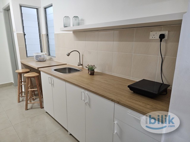 Master Room at Sea View Tower, Butterworth - Image 4