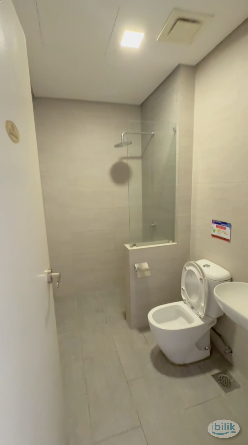[NEAR TAMAN CONNAUGHT] Fully-Furnished Middle Room @ Annex Connaught - Image 4