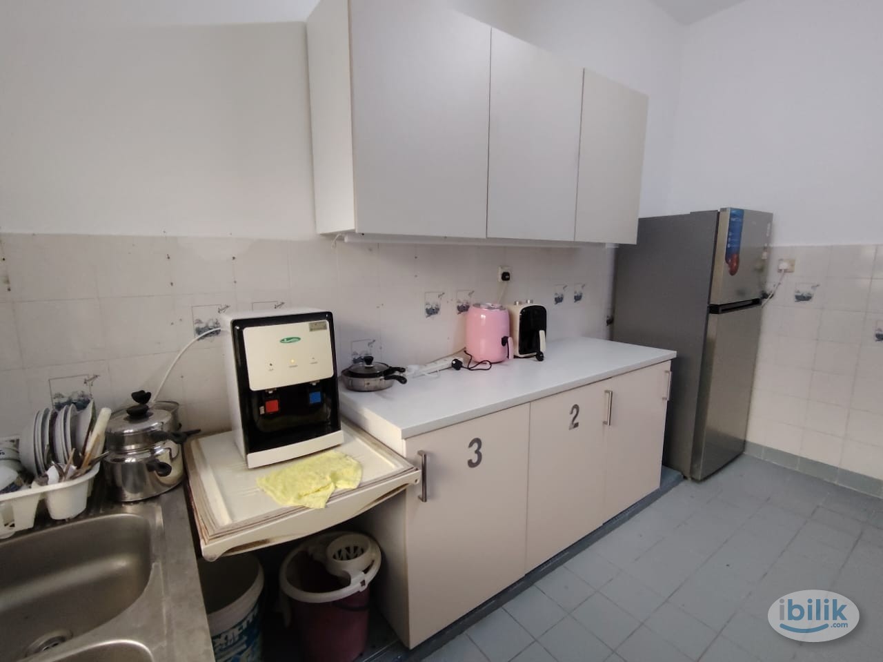 Furnished Single Room at Bandar Puchong Jaya, Puchong, Near LRT IOI - Image 2