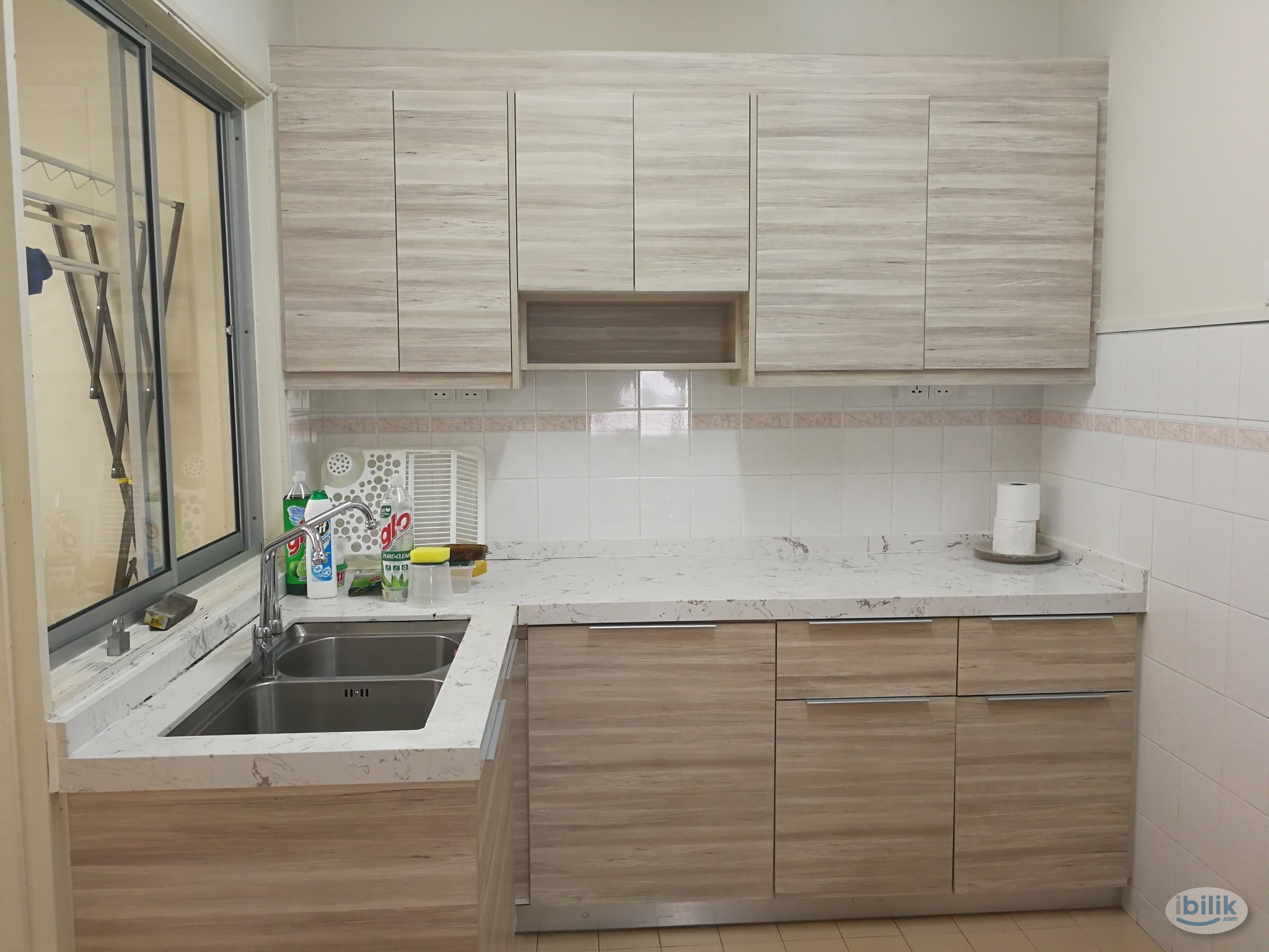 Middle Room at D'Kiara Apartment, Pusat Bandar Puchong - Image 3
