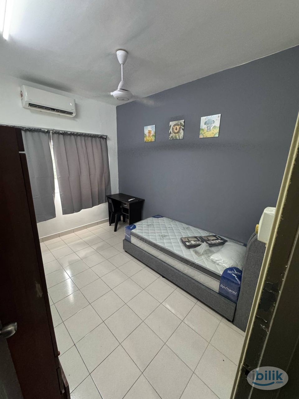 Medium Room for Rent @ SuriaMas, Bandar Sunway - Image 2