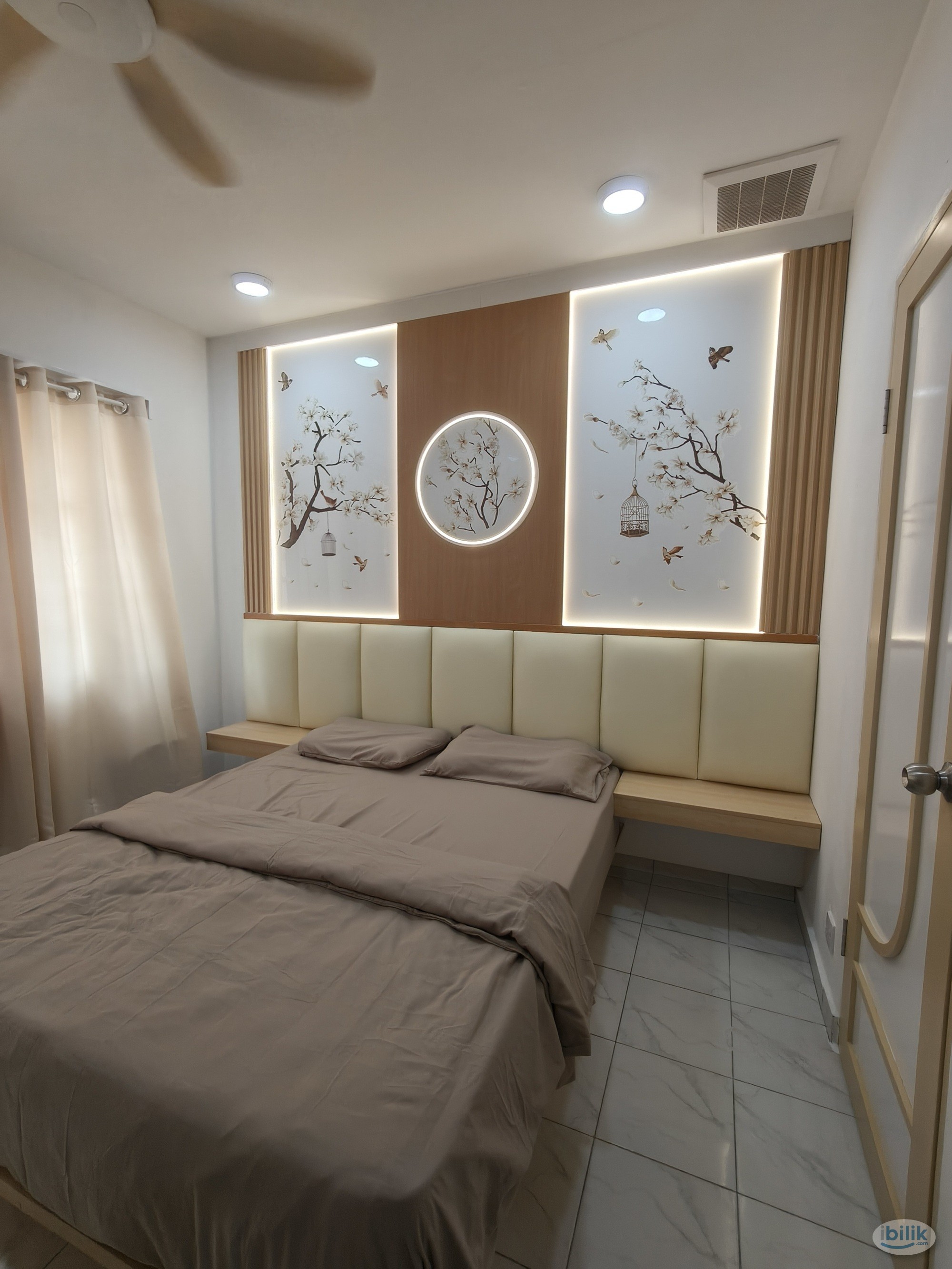 Muji Style Elegent Master Room at Damansara Damai, 1Min to MRT/Econsave. - Image 1