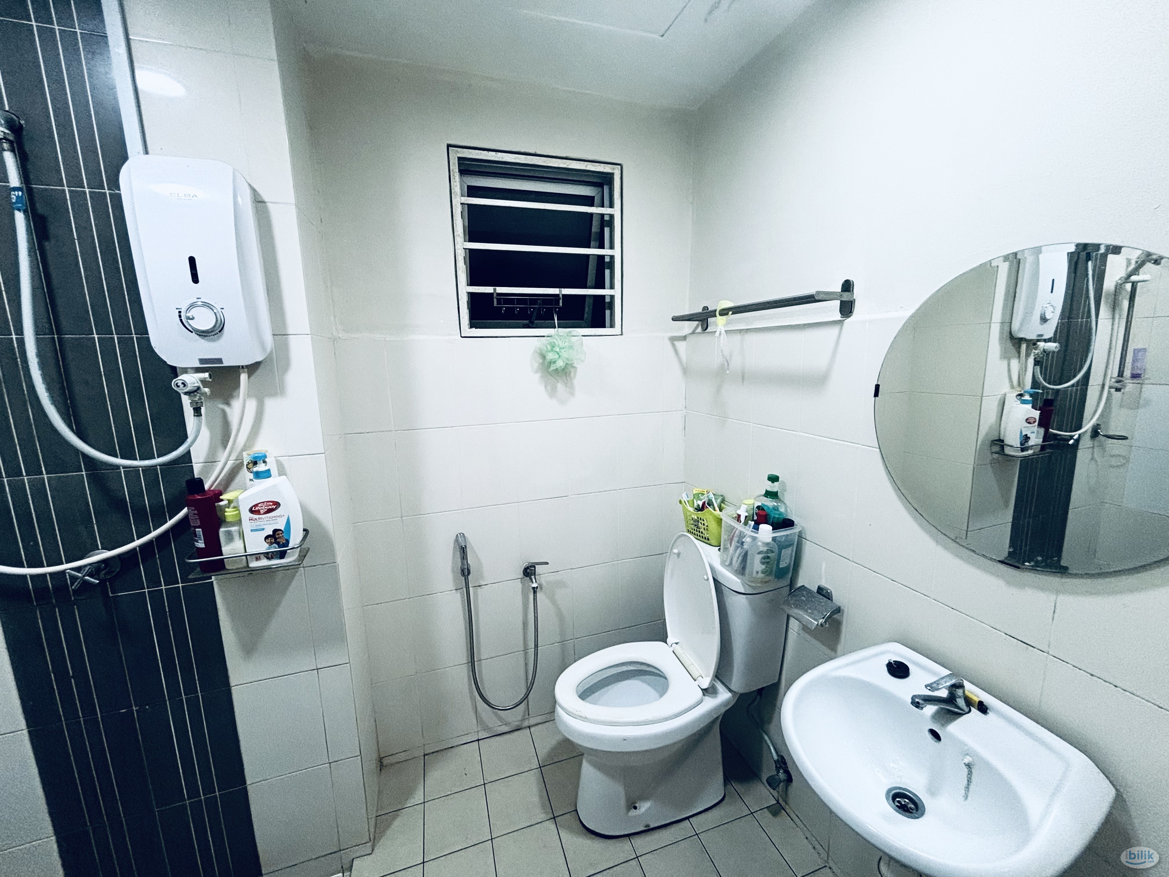 Single Room at Batu Caves, Selangor - Image 5