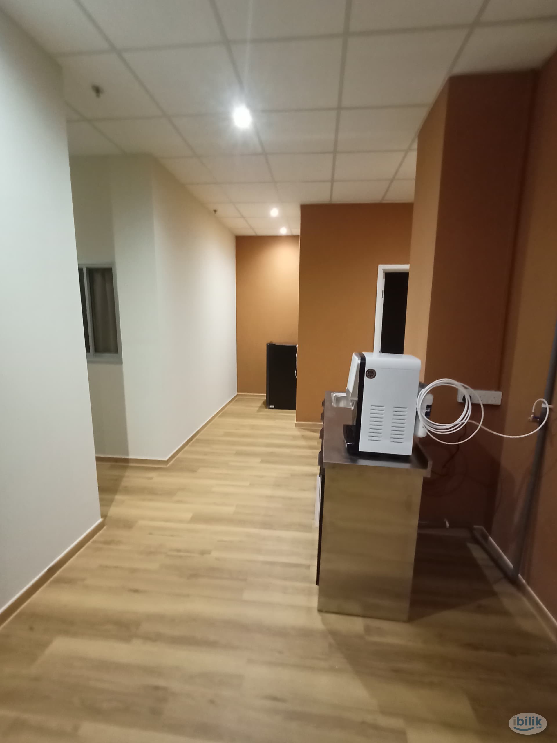 Limited Unit🔥 Stylish Queen Room | Shared Bath | Near Kuchai, Bangsar & Sri Petaling📌 - Image 3
