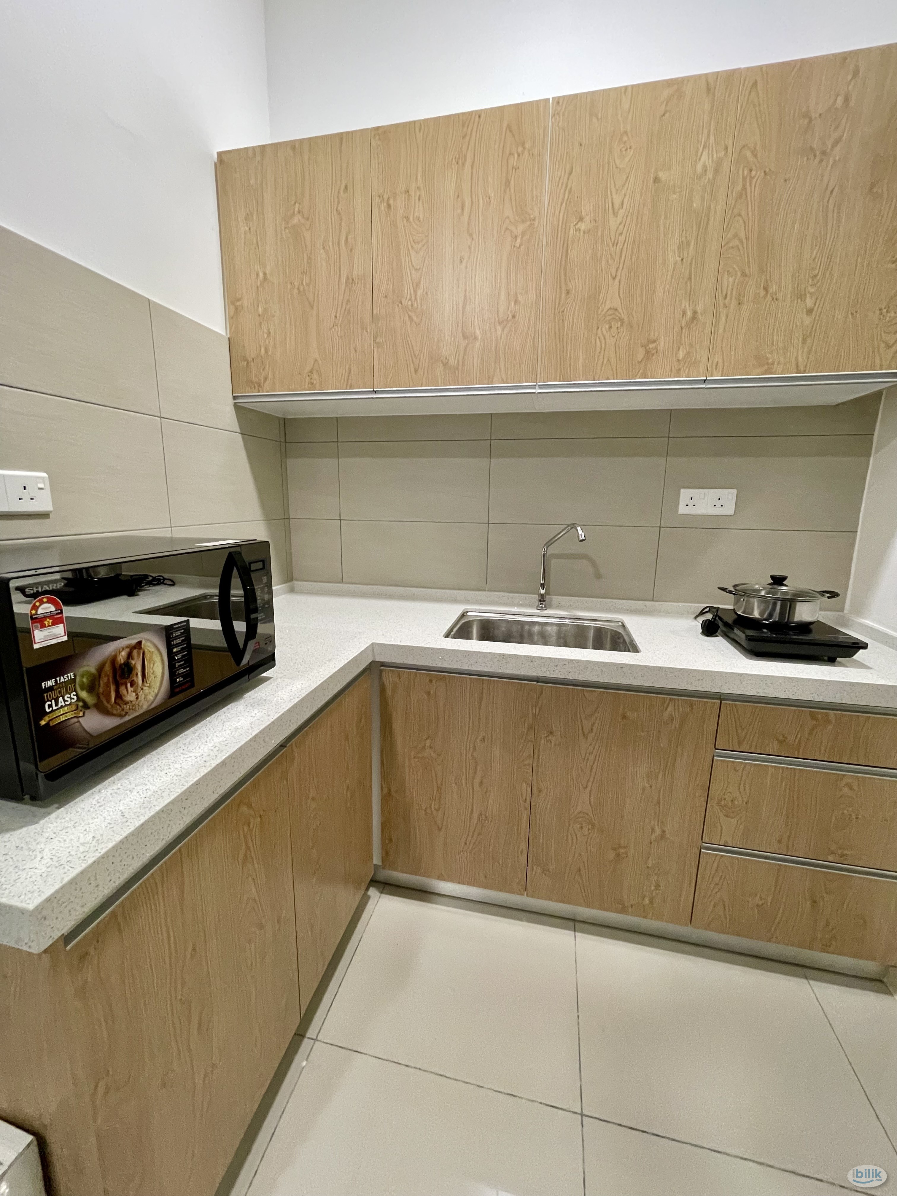 Single Room at Bayan Lepas, Penang - Image 4