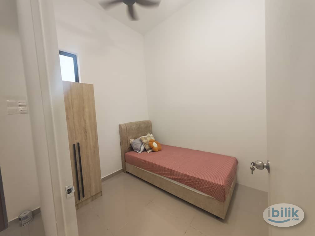 🔒🔒 BILIK SEWA KAJANG, FEMALE UNIT ONLY 📣📣📣  (SINGLE / MEDIUM ROOM) - Image 1