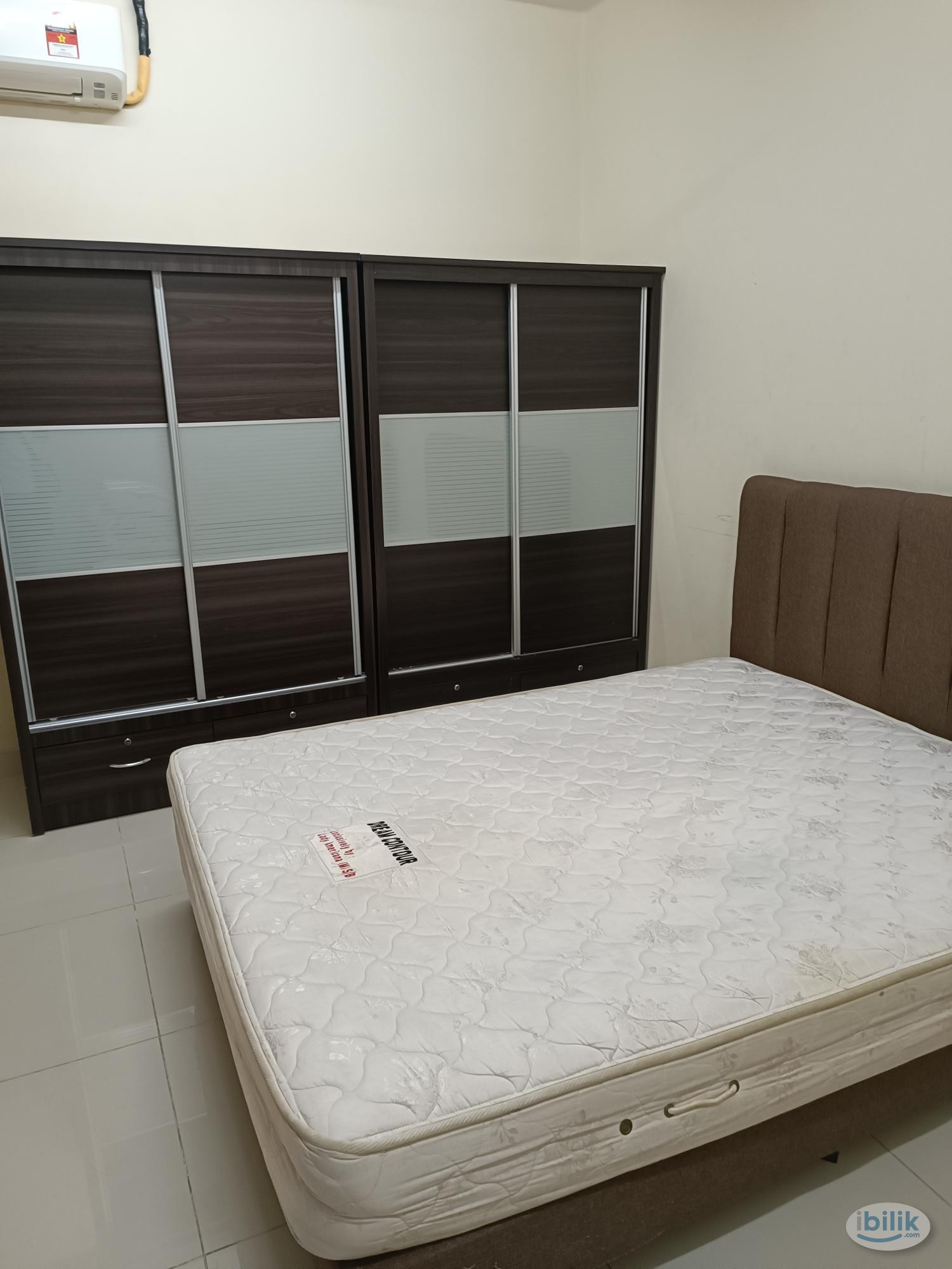 Middle Room at Platinum Hill PV2, Setapak - Image 1