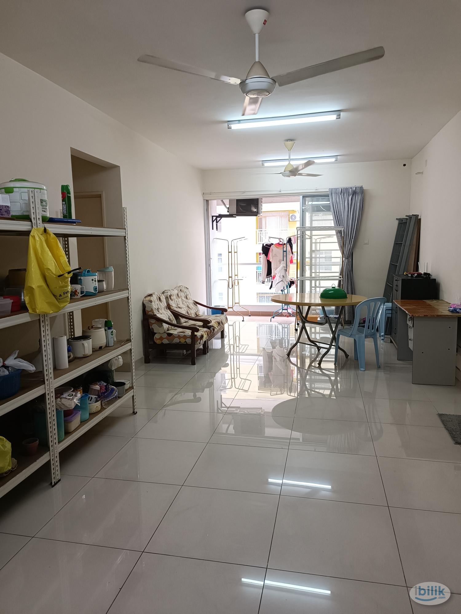 Middle Room at Platinum Hill PV2, Setapak - Image 5