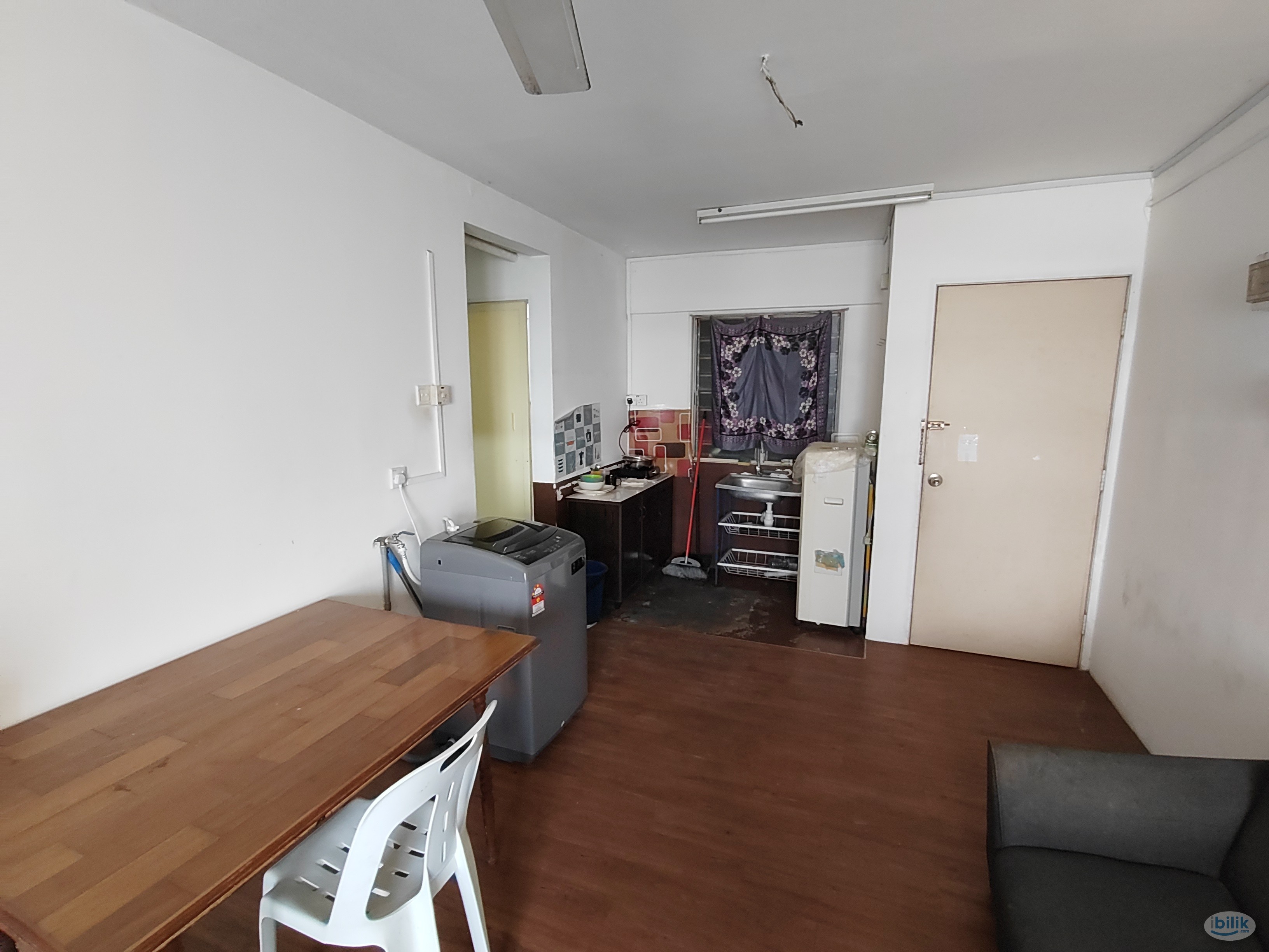 Desa Pinang 2 Master Room with aircond & included Utilities Share Bathroom MIX GENDER - Image 5
