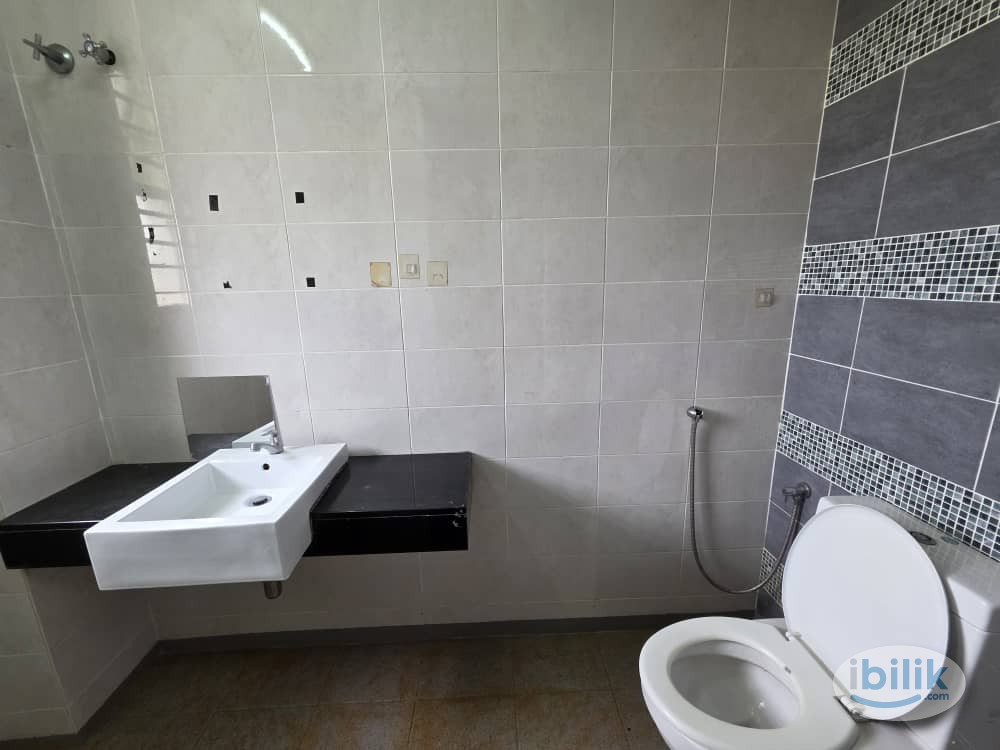HOT PROMO Free 1 Month Rental🔥Master Room for Rent at Alam Impian Shah Alam 🛣️Near Hospital Klang‼️ - Image 5