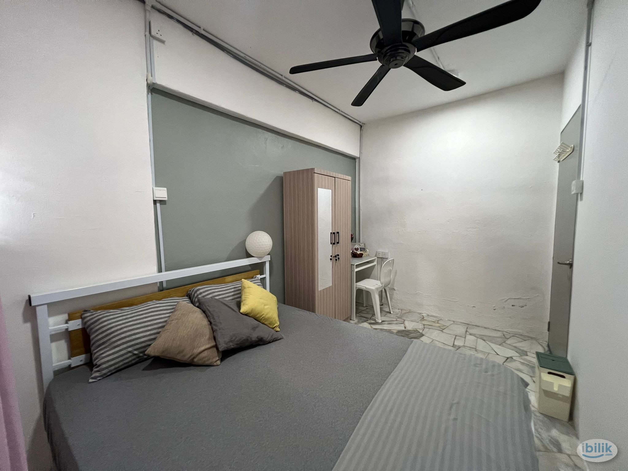 Middle room for Rent at Paya Terubong - Image 2