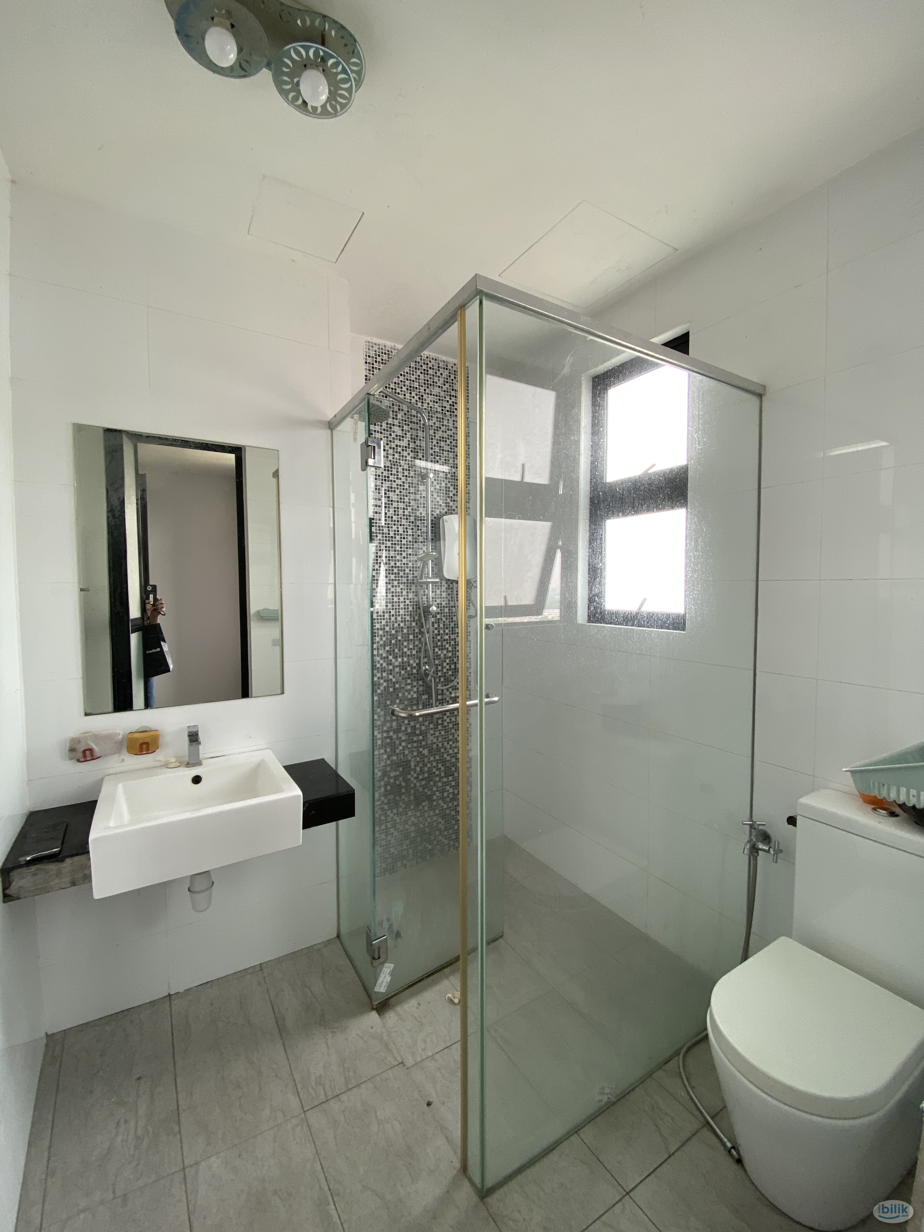 Master Room at D'Aman Residence, Puchong - Image 3