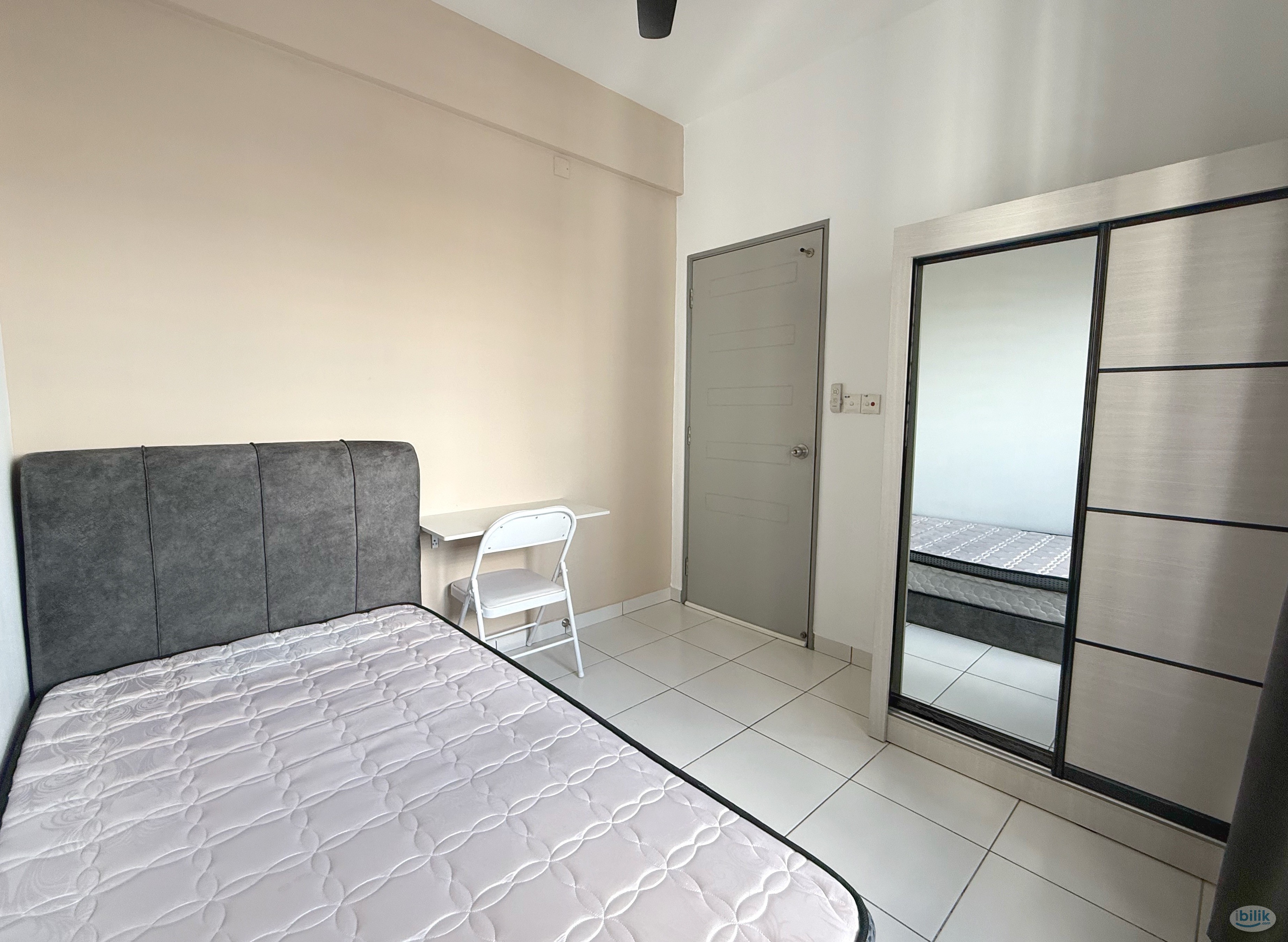 Single Room at Axis Crown, Ampang, 3 minutes walk to LRT Pandan Indah , 1+1 Depo only - Image 2