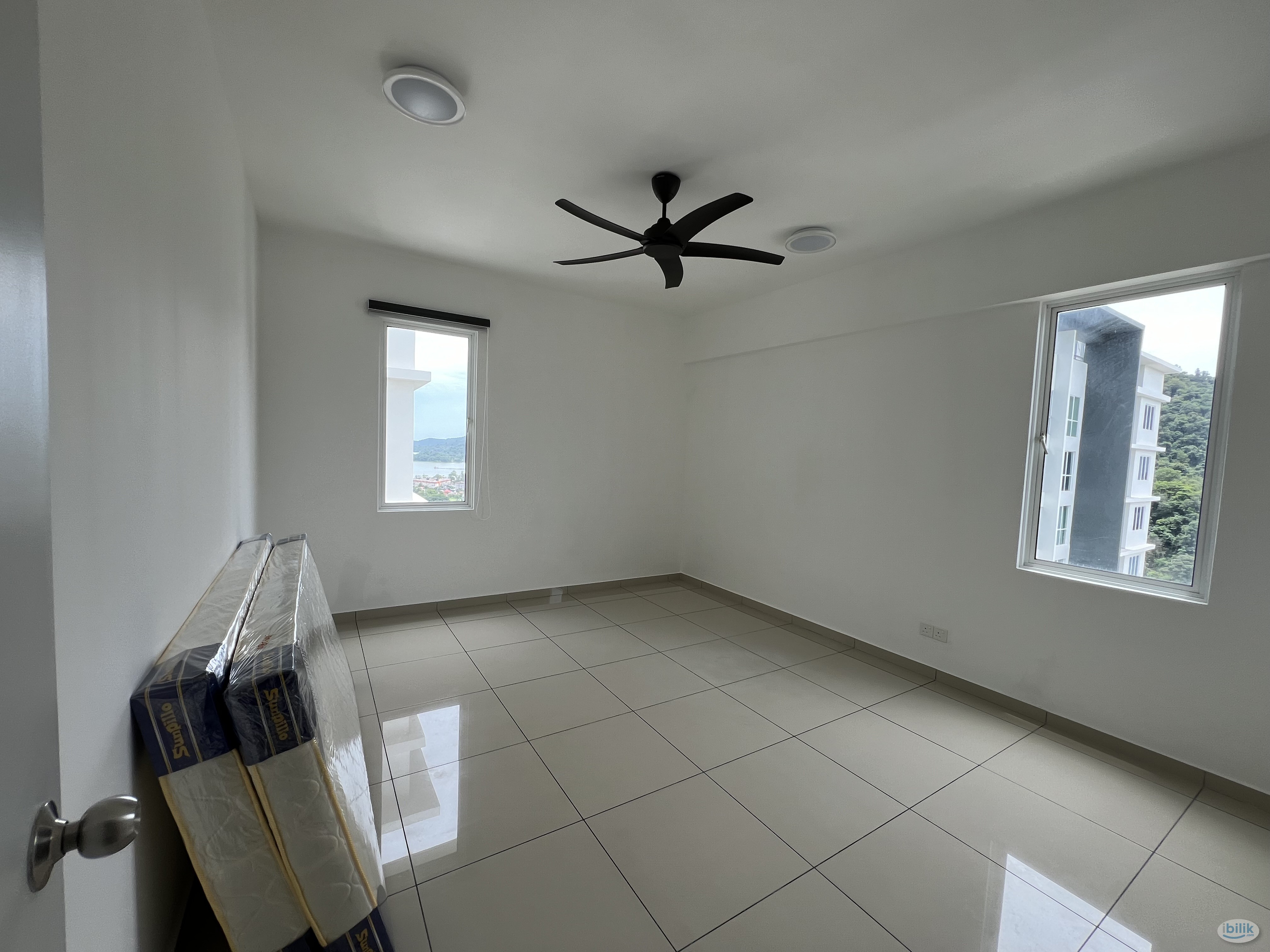 Middle Room at Bayan Lepas, Penang - Image 1