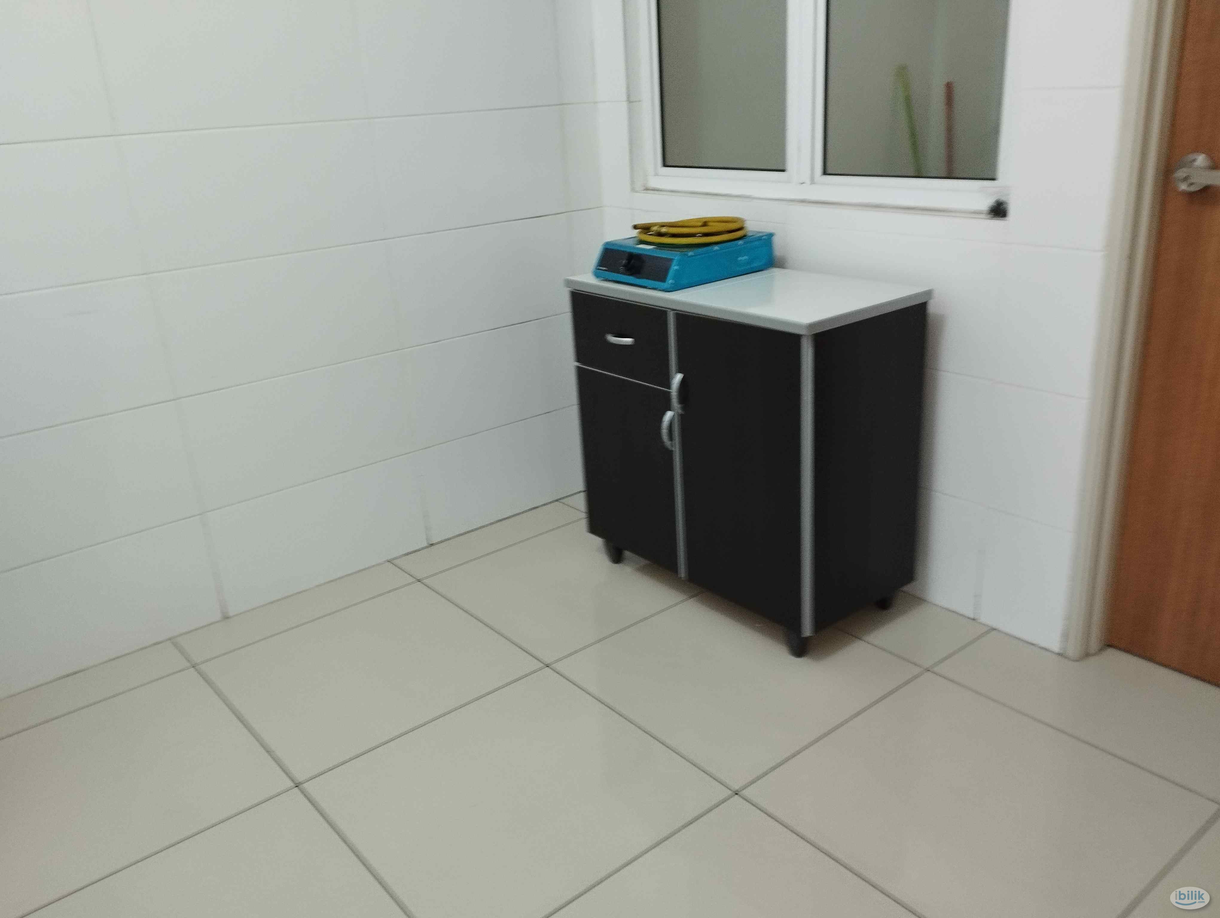Single Room at Butterworth with AC Seberang Perai - Image 3