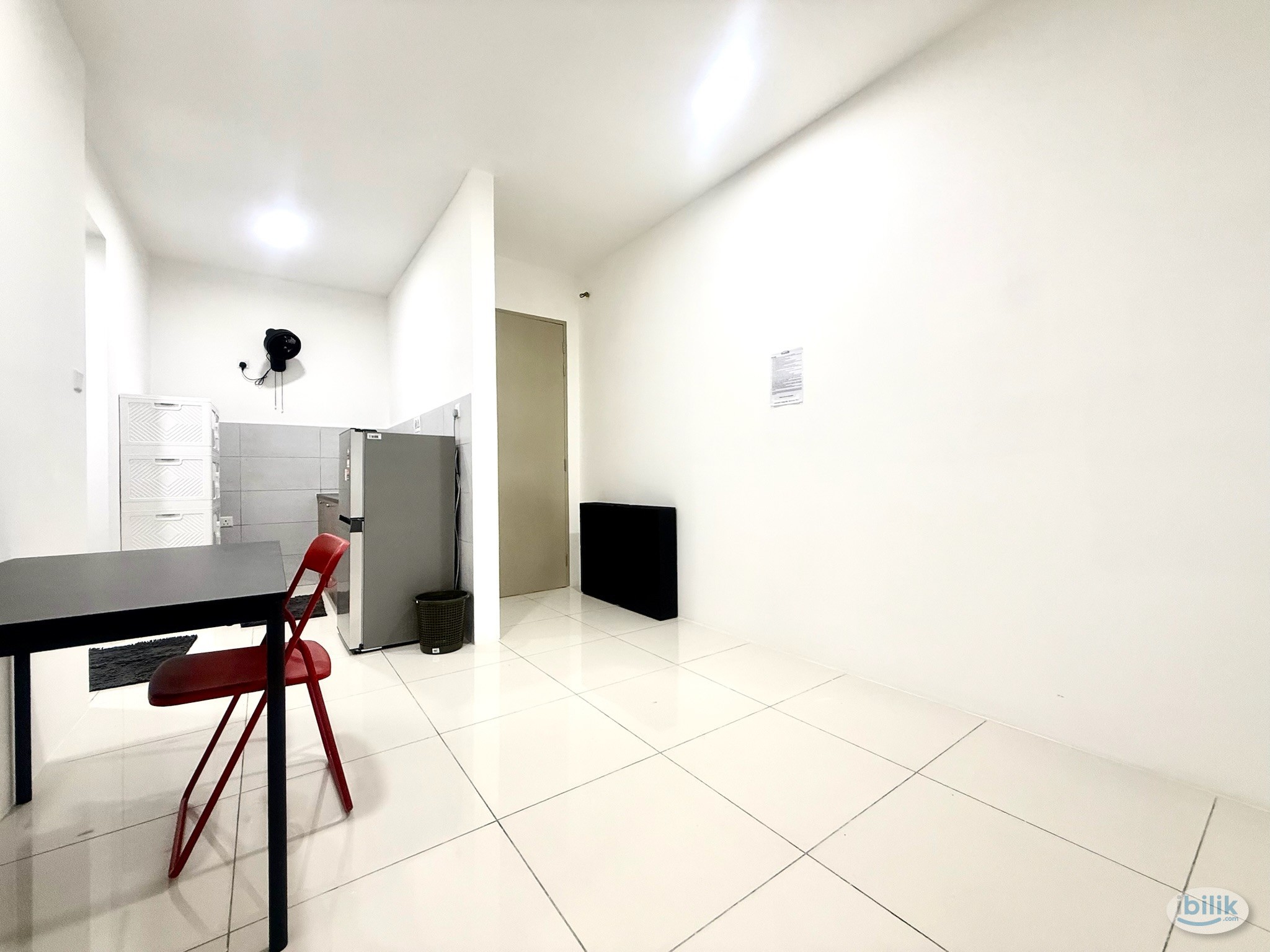 Master Room with private bathroom at Batu Kawan, Seberang Perai - Image 3