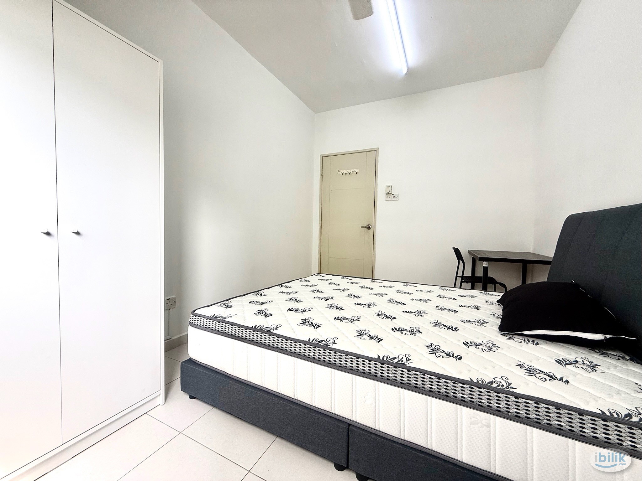 Middle Room at Sungai Ara, Penang - Image 2