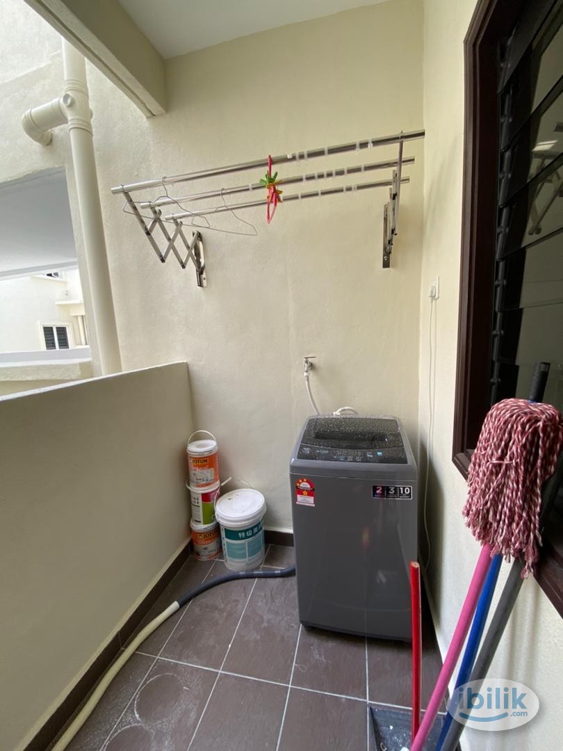 FEMALE Master Room at Paraiso Residence, Bukit Jalil - Image 2