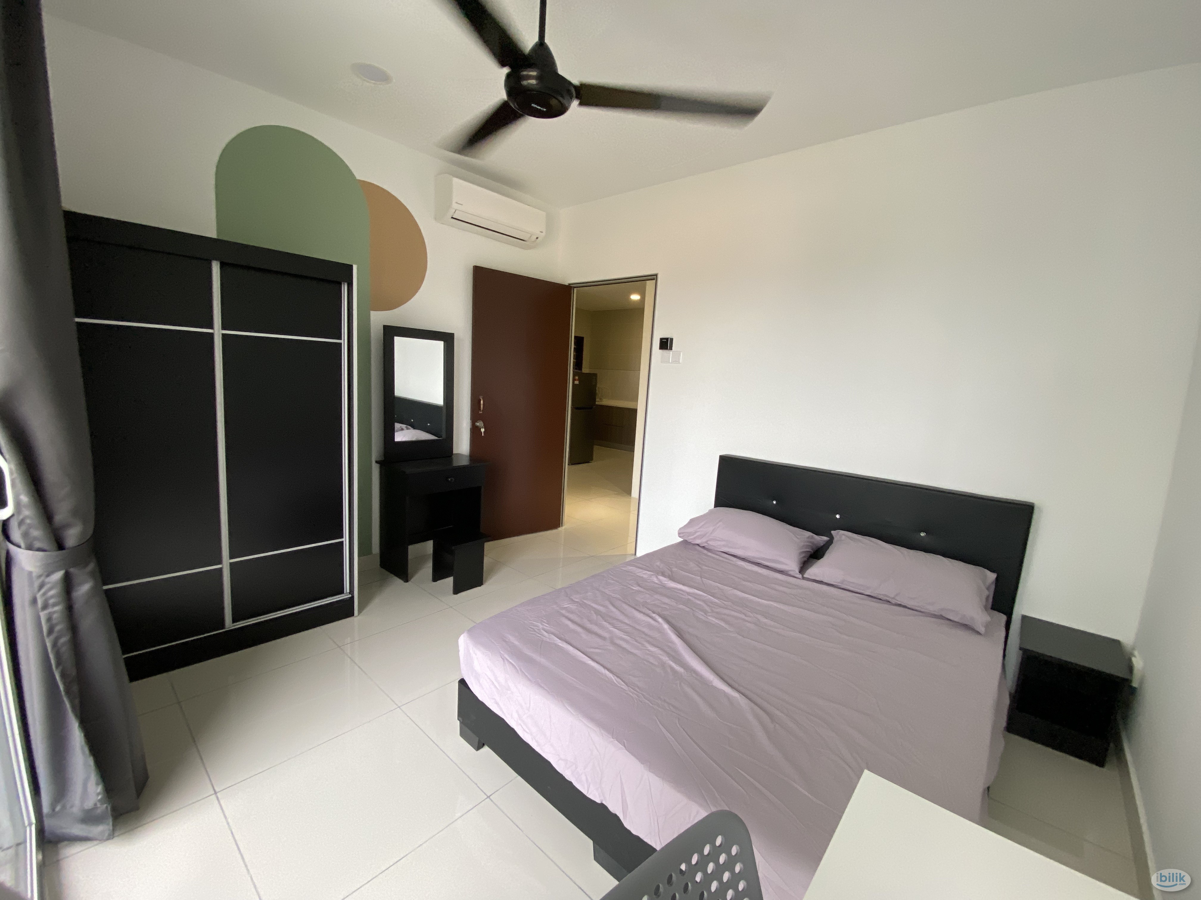 Middle Room at Paraiso Residence, Bukit Jalil - Image 1