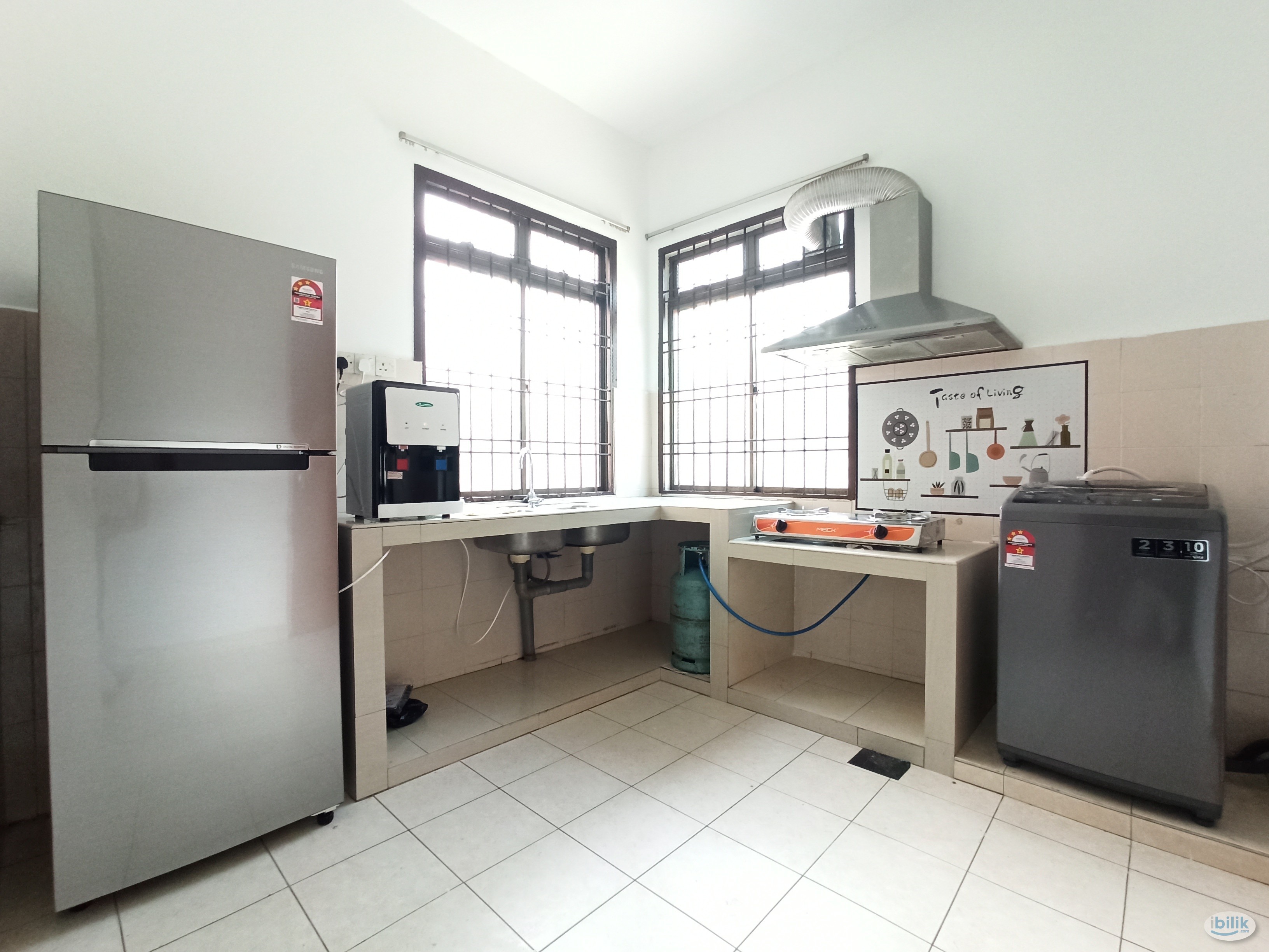 🌈Mount Austin Fully Furnished Single Aircon Room for Rent - Image 3