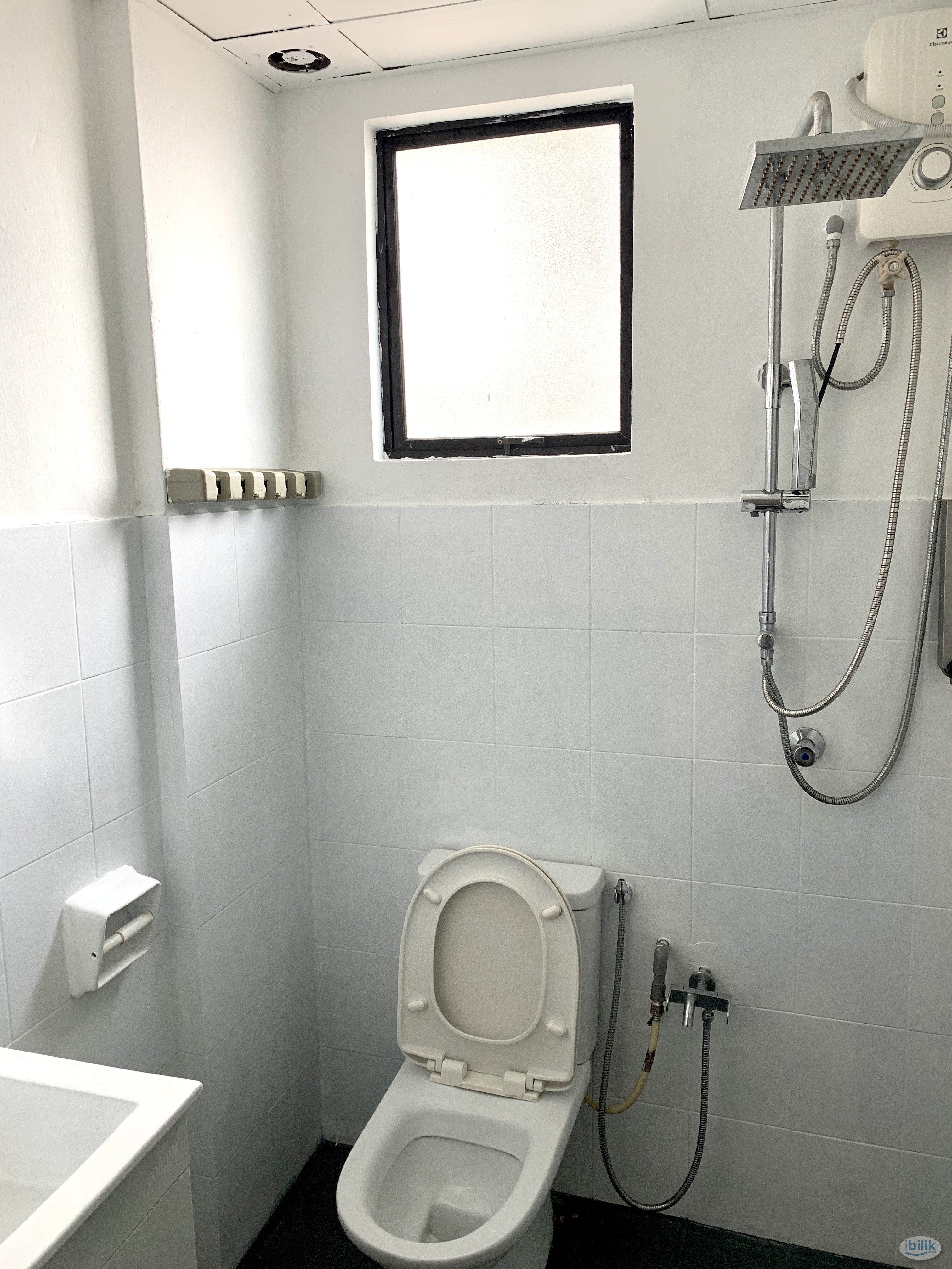 Nice view Middle Room at Puncak Damansara, Bandar Utama - Image 2