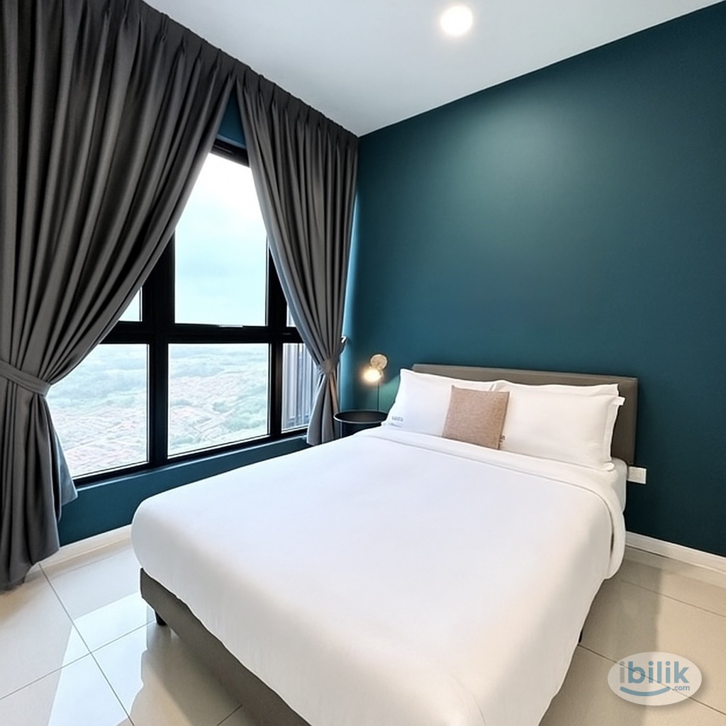 Gym, Pool Access, Middle Room, AC Fan - Image 1