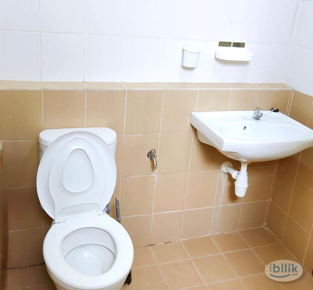 1 Month Flexible Stay, Middle Room, AC Fan - Image 5