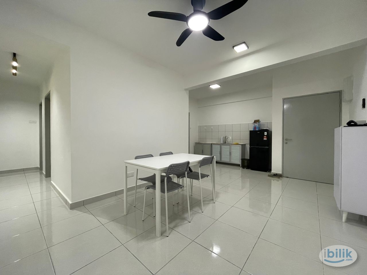 Single Room at Sungai Ara, Penang - Image 2
