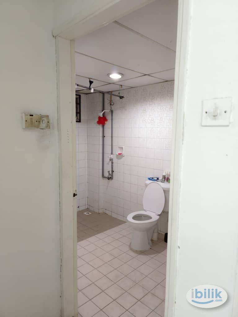 Single Room at Johor Bahru, Johor - Image 2