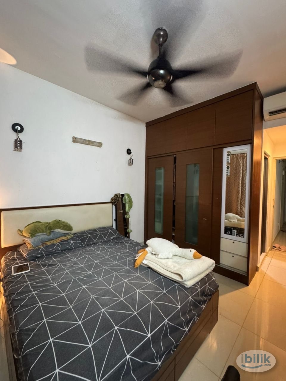 Master Room at N-Park, Batu Uban - Image 2